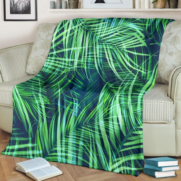 Mountian Palm Leaves Pattern Print Design Fleece Blanket - Image 2