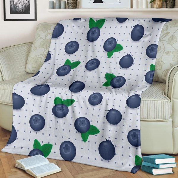 Blueberry Pattern Print Design Dot Fleece Blanket - Image 2